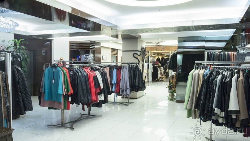 Фабрика LEVINSON, изделия из кожи и меха в Стамбуле