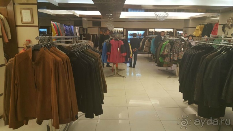 Фабрика LEVINSON, изделия из кожи и меха в Стамбуле