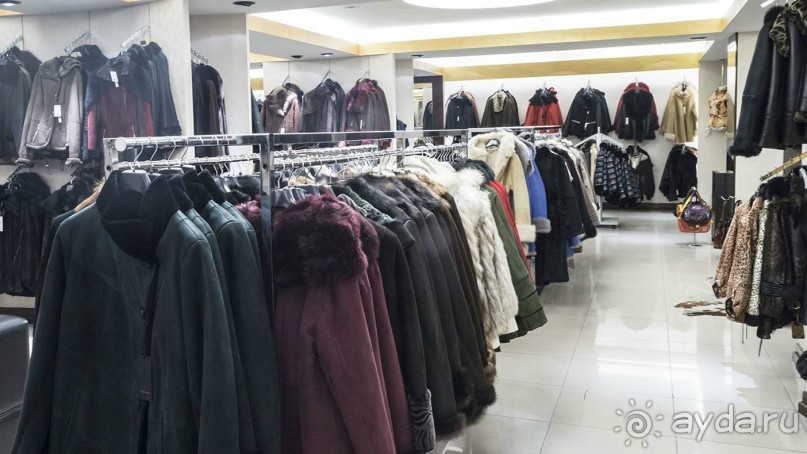 Фабрика LEVINSON, изделия из кожи и меха в Стамбуле