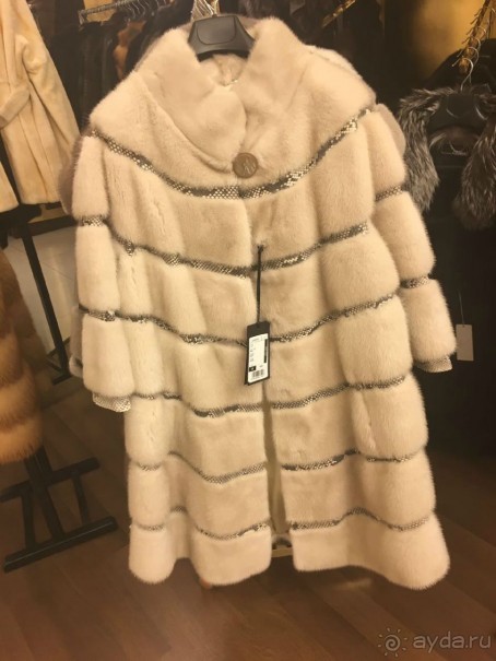 Фабрика LEVINSON, изделия из кожи и меха в Стамбуле