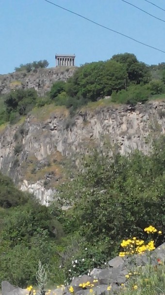 Альбом отзыва "ПРИЕЗЖАЙТЕ В  АЕМЕНИЮ"