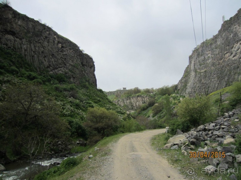 Альбом отзыва "ПРИЕЗЖАЙТЕ В  АЕМЕНИЮ"
