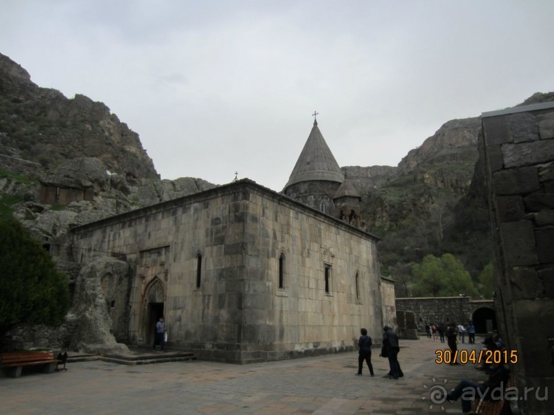 Альбом отзыва "ПРИЕЗЖАЙТЕ В  АЕМЕНИЮ"