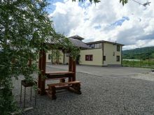 Новая гостиница в Лаго-Наки