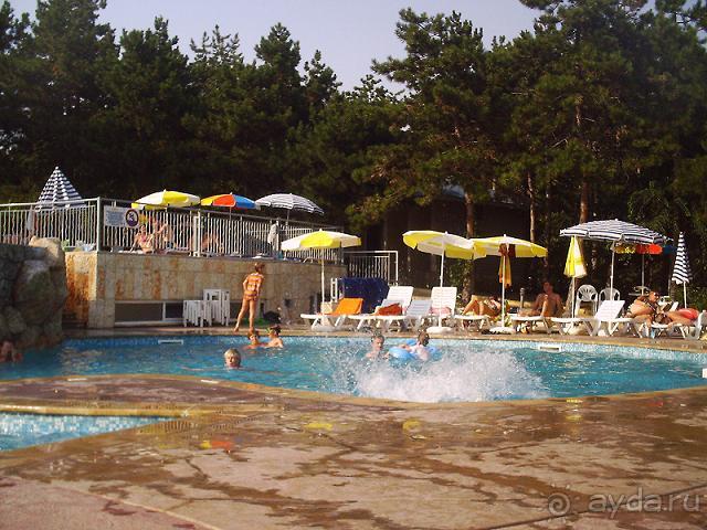 Албена-Лора**-Бассейн маленький - всего 3 бассейна