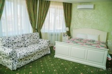 Хорошо проведенное время в центре отдыха - Royal Castle.