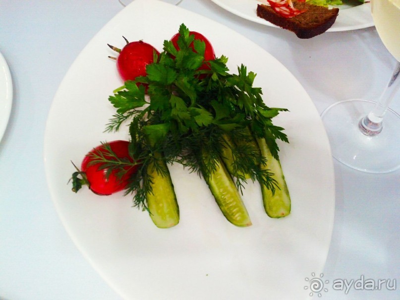 Испорченное настроение в кафе -ресторан "Здесь и сейчас "