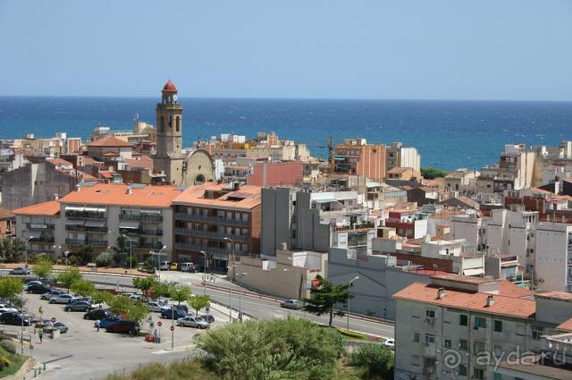 Нормальненько.  Хорошее соотношение  цена/качество