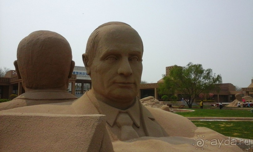 Песчаный бюст В.В.Путина