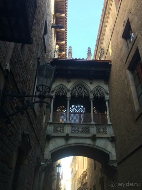 Барселона, Барселонетта, Бадалона и Ситжес с ребенком в мае