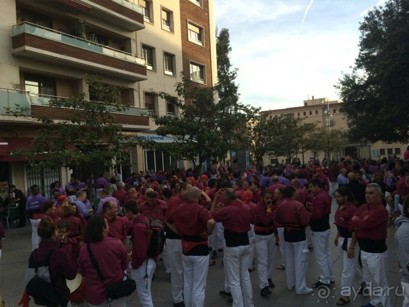 Барселона, Барселонетта, Бадалона и Ситжес с ребенком в мае