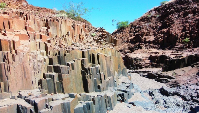 Намибия. Африка. Долина органных труб.