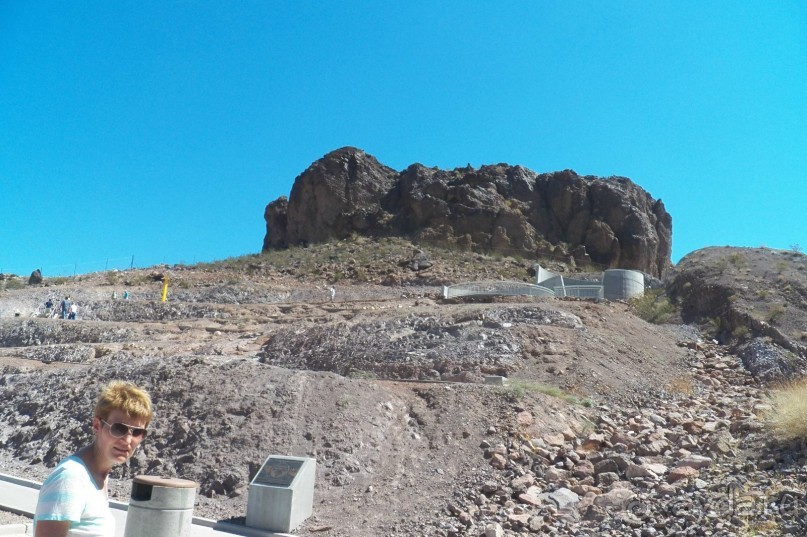 Дамба Гувера