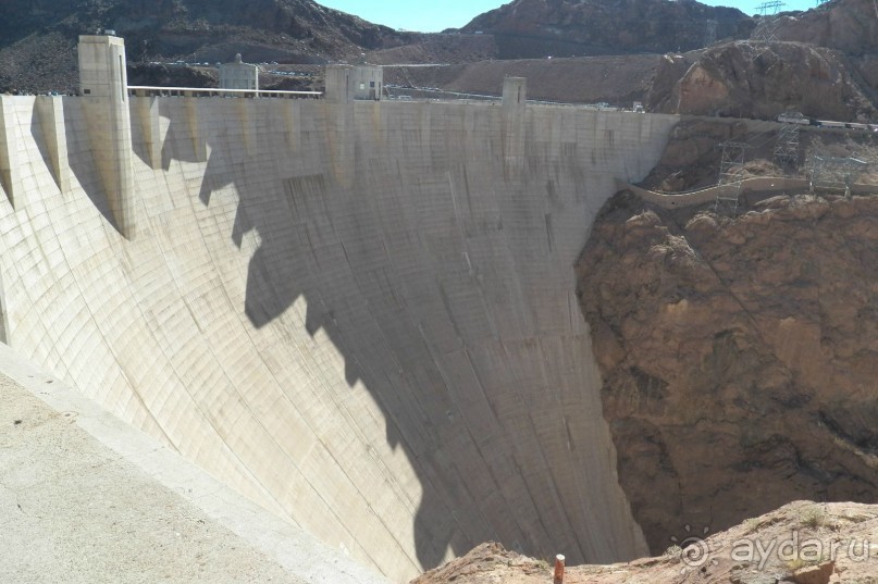 Дамба Гувера