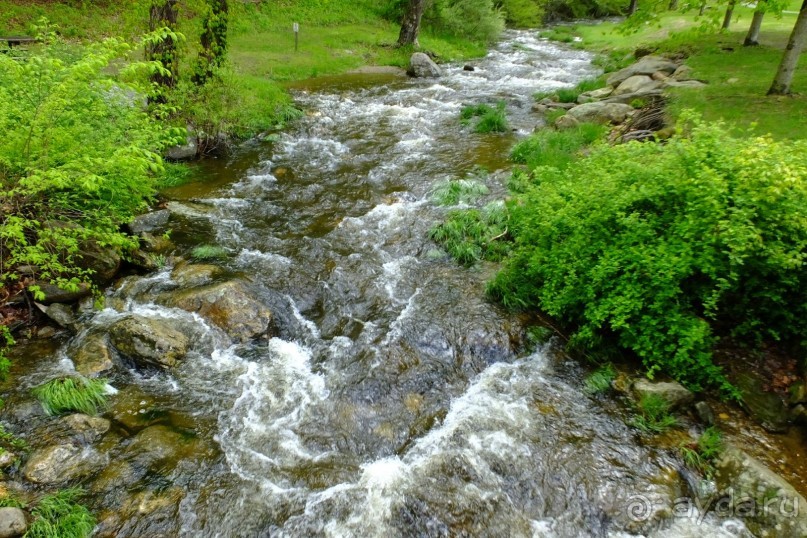 Альбом отзыва "Кентский Водопад – самый красивый в Коннектикуте"