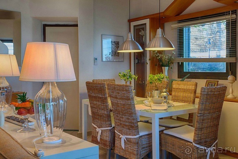 Вилла у моря