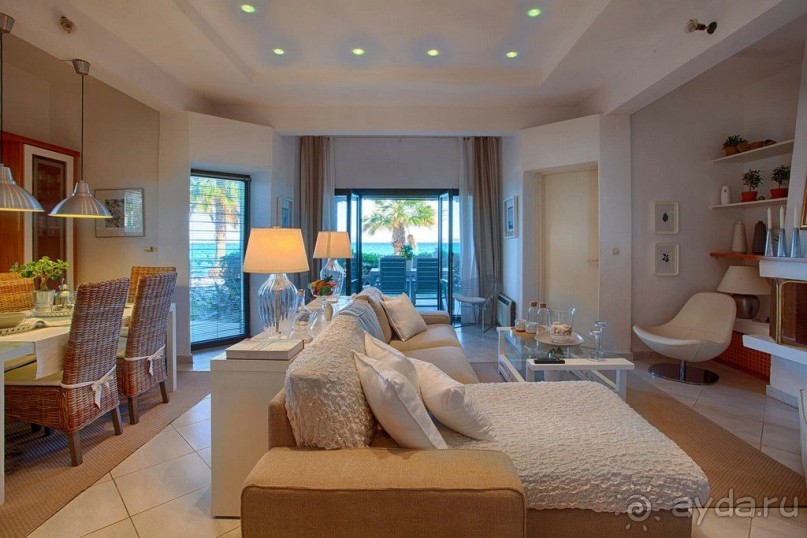 Вилла у моря