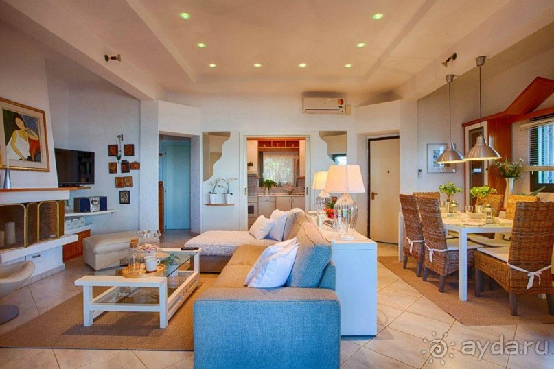 Вилла у моря