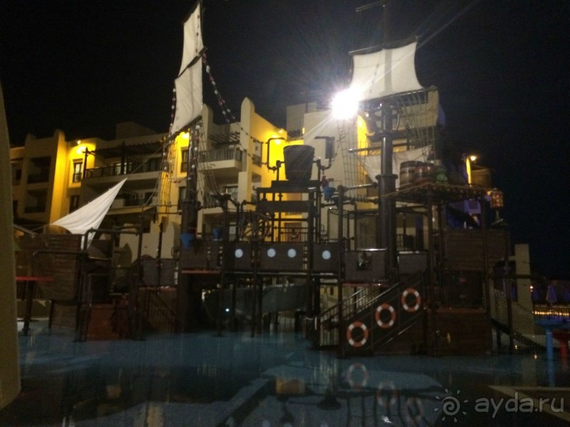 Много моря и немножко экскурсий.