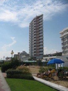 Отличный отель на берегу моря с хорошим сервисом!