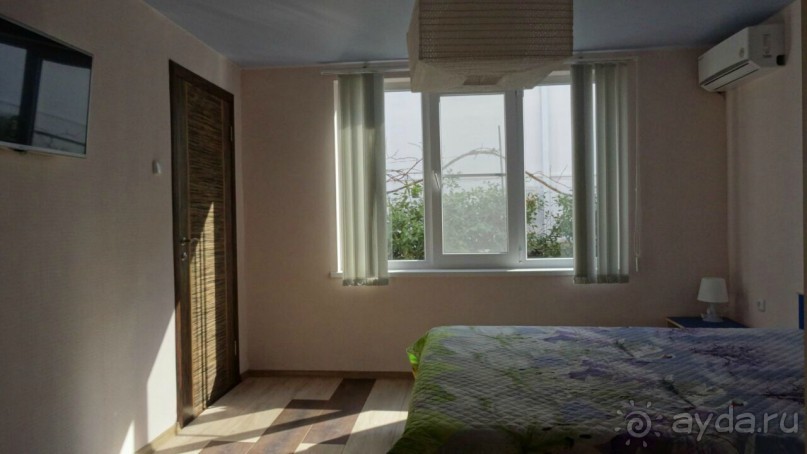 Хостел Кипарис - не дорогой, уютный, с хорошим питанием