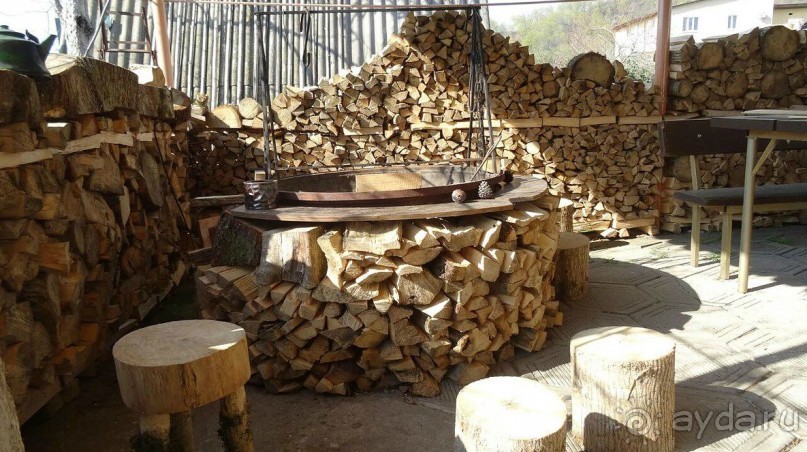 Хостел Кипарис - не дорогой, уютный, с хорошим питанием