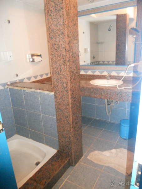 Для первого отдыха за границей неплохой отель