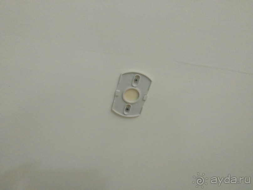 Из плюсов только море...