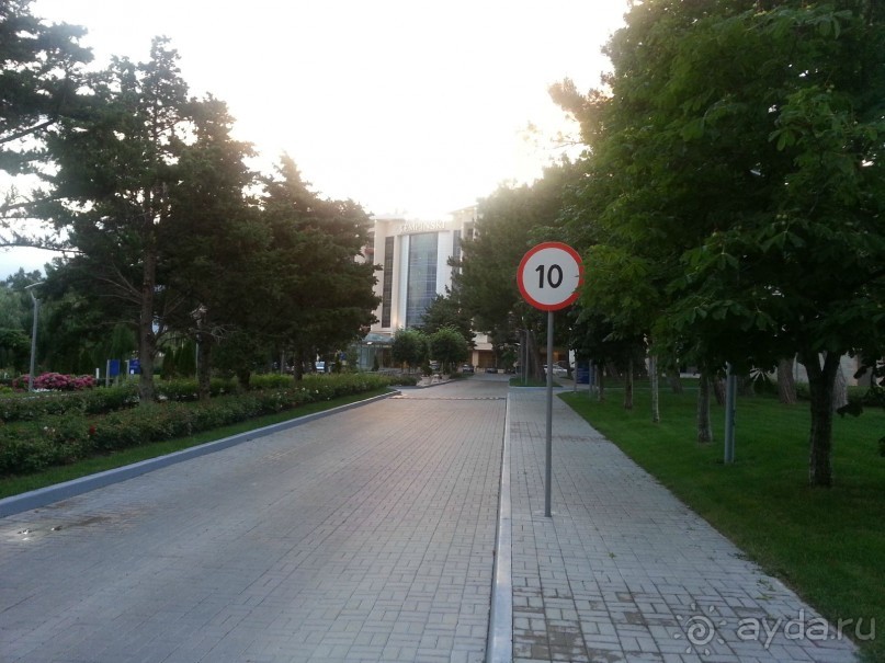 Один из лучших в городе Геленджик, стоит попробовать!