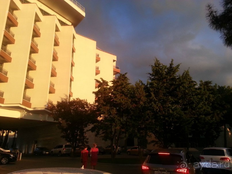 Один из лучших в городе Геленджик, стоит попробовать!