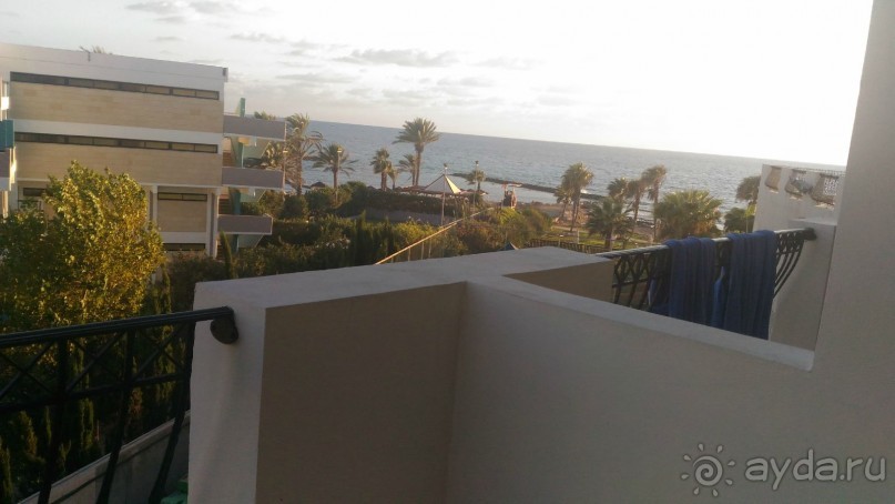 Отдых на Кипре: небольшой уютный отель на окраине города Пафос. Отдых на Кипре: небольшой уютный отель на окраине города Пафос.