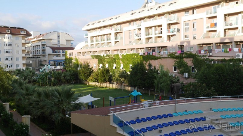 фото Titan Garden