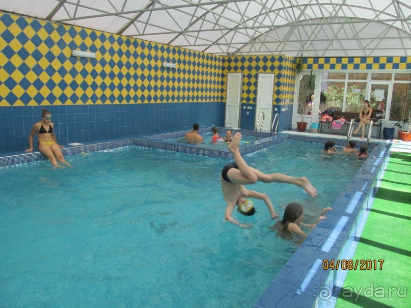 Отпуск в Золотом клене .