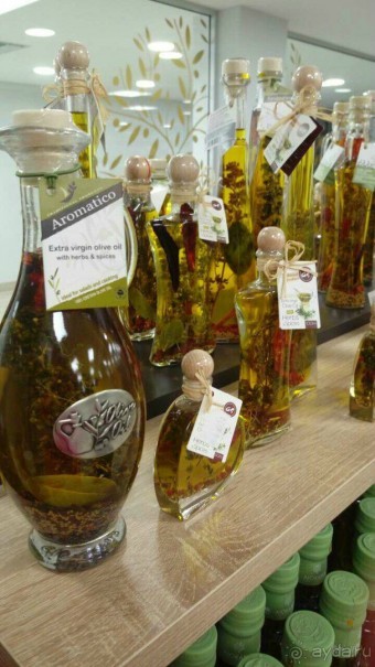 Даже дождливые дни не омрачают отдых в Греции)))