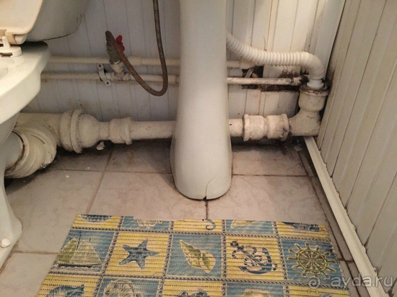 Отель ужасный. Очень не понравился.