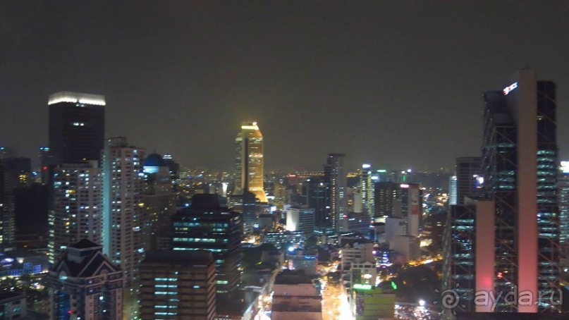 Сносный отель недалеко от центра