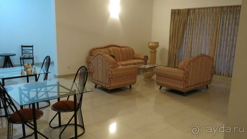 Неплохой городской отель