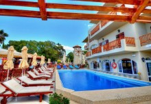 Превосходный