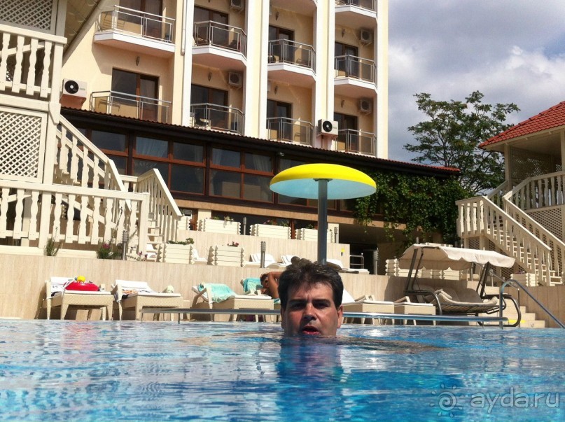 Уютный отель на берегу моря