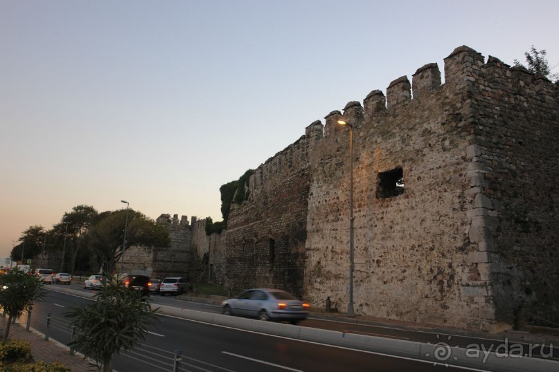 Крепостная стена 4 век.