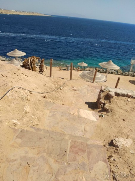 ЛЮДИ! ВЫ ЗДЕСЬ ИСПОРТИТЕ СЕБЕ ОТДЫХ! ЭТО НЕ 4 ЗВЕЗДЫ! 