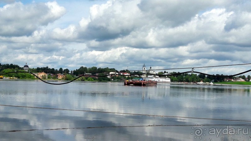 Паромная переправа Углич-Мышкин.