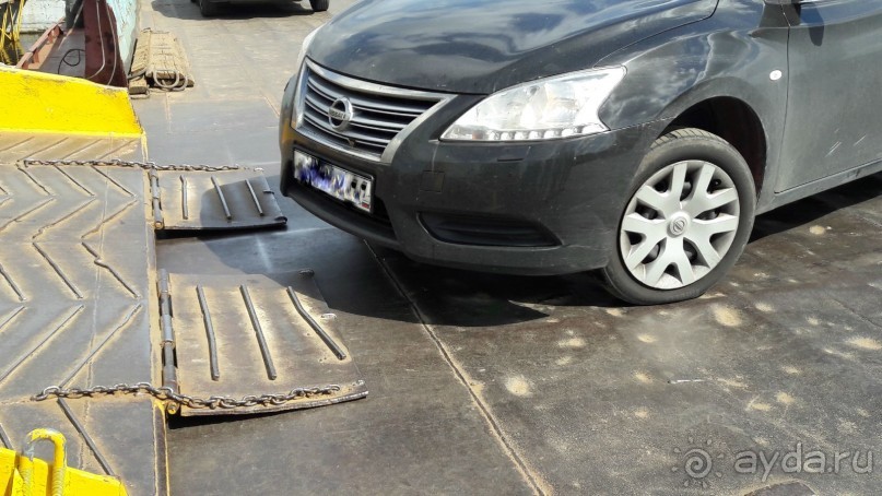 Паромная переправа Углич-Мышкин.