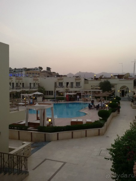 "УБИТЫЙ" ОТЕЛЬ