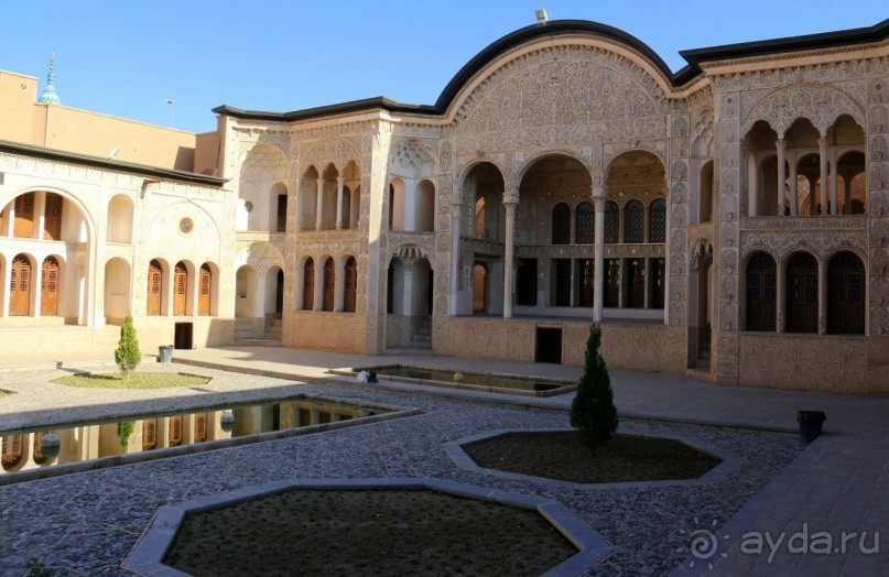 Иран-Кашан  Дом Табатабаи 