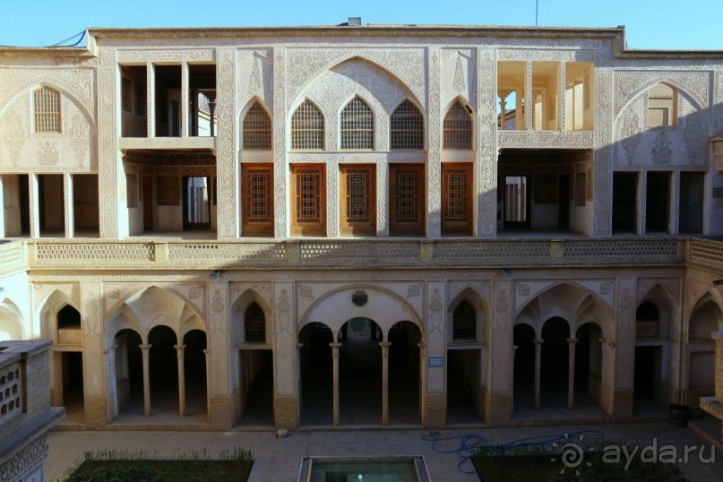 Иран-Кашан  Дом Табатабаи 