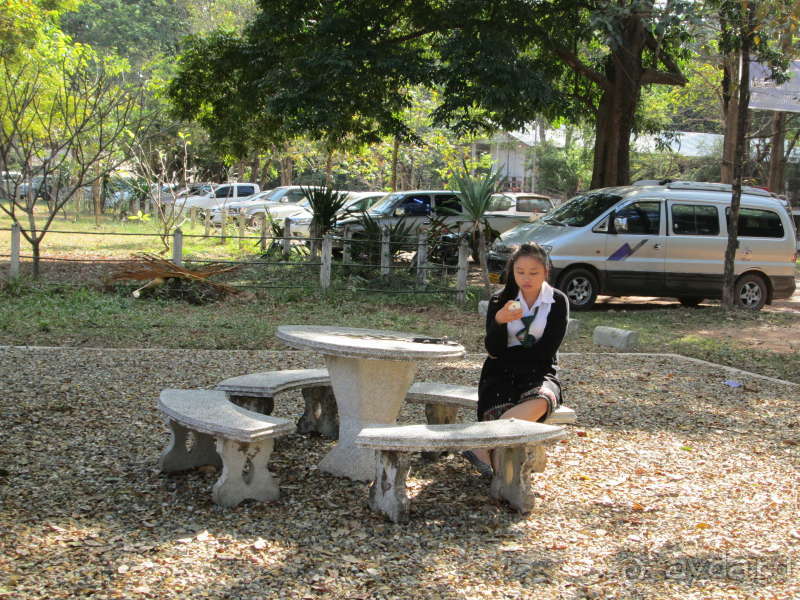 Лаосская студентка