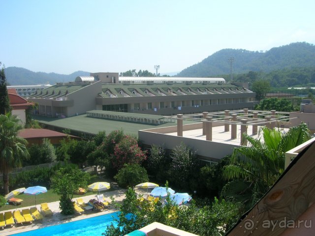 Вид на отель Gul Resort