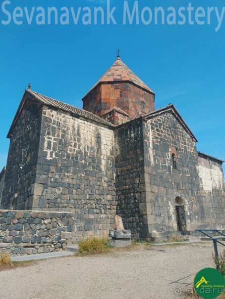 Древний Монастырь