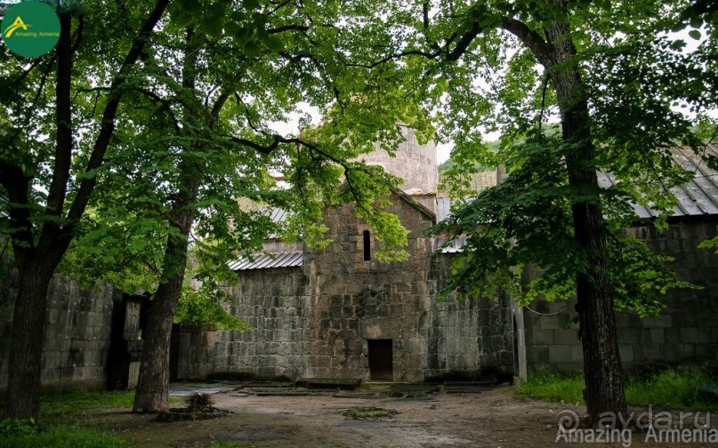 Монастырь Санаин